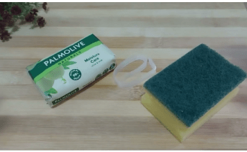 Trik sa kuhinjskom spužvom koji je zaludio internet: Genijalna ideja za čistu i mirisnu WC školjku