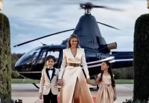 Muškarac je odbacio svoju ženu – ali šest godina kasnije, ona se vratila… i dovela blizance sa sobom.