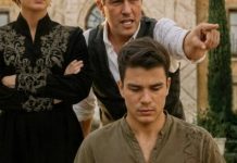 Nakon mnogo godina odsutnosti sin se vraća, pretvarajući se da je invalid.