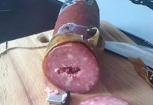 Pronašla sam USB u običnoj kobasici — u početku sam mislila da je slučajnost, dok nisam proverila šta se nalazi unutra.