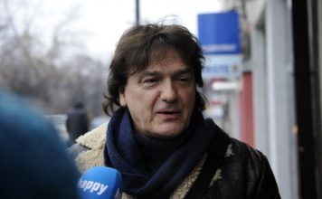 Za njom uzdisala cela Juga, a ona ludo volela Zdravka Čolića: Odbila da se uda za pevača, priznanjem šta bi uradila za njegovu ženu sve ostavila bez teksta