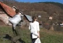 Darko iz Višegrada oženio Albanku koju je prije svadbe mogao da gleda samo na fotografiji