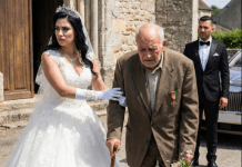 Mlada je zabranila ocu da je vodi do oltara jer je hrom i nosi jeftino odelo: ‘Sramotiš me, očuh će me voditi, on je gospodin!’. Kada je otac pognute glave krenuo ka izlazu, mladoženja je zaustavio ceremoniju i uradio nešto nezamislivo.