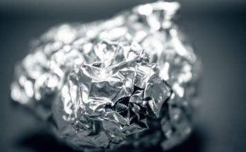 Prije spavanja uvijek stavi ALU F0LIJU ISP0D KREVETA: Kad čujete ZAŠT0 – uradićete IST0 još večeras