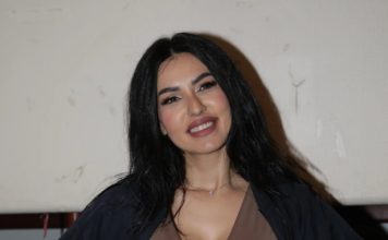 SEVALE BRADAVICE: Tanja Savić pevala bez gaća i brusa! Šta joj se desilo, pokazala previše!!!