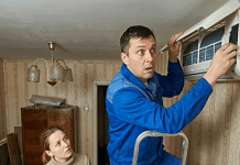 Taj muškarac mi je uvijek zabranjivao da se približavam klima-uređaju, ali jednog dana pokvario se dok je on bio na službenom putu.