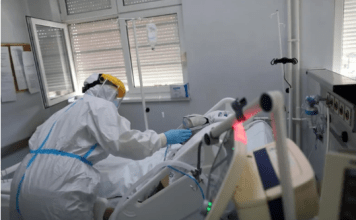 NOVO ŽARIŠTE SMRTONOSNOG VIRUSA Zdravstveni radnici zaraženi, 100 ljudi izolovano, SVE KREĆE SA OVIM SIMPTOMOM