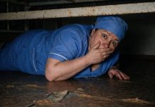 Noć kada je istina ispuzala ispod kreveta: hrabrost jedne sanitarke razotkrila tihi teror u sobi broj 7