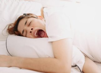 Žene najviše vole kada im partner u intimnom odnosu radi ovo, a i muškarce to dovodi do ludila