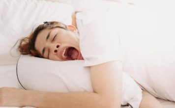 Žene najviše vole kada im partner u intimnom odnosu radi ovo, a i muškarce to dovodi do ludila