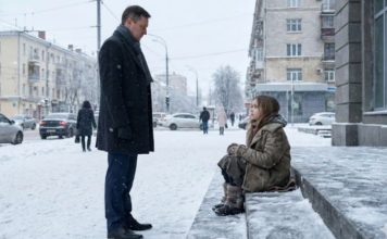 „Ustaj, ne sramoti se!“ — rekao je bogataš siroti koja je molila za milostinju ispred kancelarije i zaposlio je kao negovateljicu svojoj umirućoj ćerki. A kada se vratio nakon nedelju dana iz poslovnog puta, ostao je zapanjen od šoka… 😲😲😲