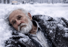 Djeca su izbacila oca na mraz, ne znajući tko će ga pronaći u snježnoj gomili.