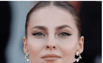 Tek što se saznalo da je u vezi sa DUŠKOM, Džejla Ramović zablistala u bijelom: Pogledajte ih samo blistaju od sreće!!! FOTO