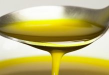 Čarobni gutljaj svako jutro: Mini koktel za čistu jetru i lice bez bora i podočnjaka