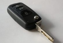 0V0 0DMAH URADlTE kada vam ključevi ostanu zaključni u kolima: Način je krajnje jednostavan