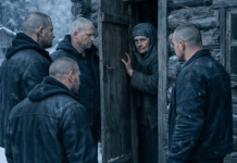 Trenutna reakcija na nepoštovanje majke: šta je učinio vojnik, vraćajući se sa službe 😲”Soldat se vratio kao heroj, ali ono što je video u šupi šokiralo ga je do temelja 😲😲😲