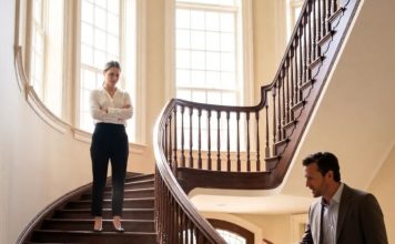 Vratio se kući da iznenadi porodicu — prizor koji je zatekao slomio ga je