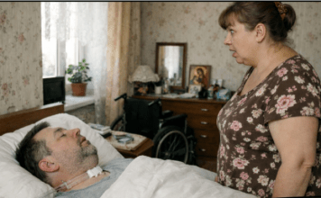 Mamc sa poslovnim putovanjem je uspio: supruga je saznala istinu o noćnom životu kod kuće.