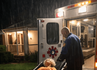 Siromašna stara dama nije puštala nikoga u svoj dom 26 godina. Nisam znala zašto… sve dok sama nisam ušla.