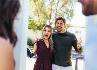 Nikada ne pozivaju goste u kuću? Psiholozi kažu da to govori OVO o njihovoj ličnosti