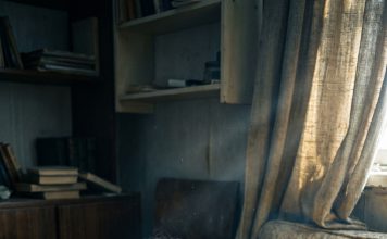 Ostavio ju je jer je ‘lenja i po ceo dan spava’: Na dan kada je potpisao razvod, stigao mu je paket iz bolnice sa njenim dnevnikom i umrlicom