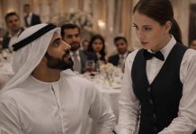 Šeik je pred celim restoranom uvredio konobaricu na arapskom, misleći da je ona glupa devojka, ali postupak konobarice šokirao je ceo restoran, uključujući i samog šeika.