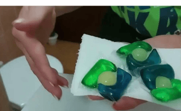 UMRLA BIH, A NE BI ZNALA: Uradim ovo i kupatilo mirise neverovatnih 70 dana💥