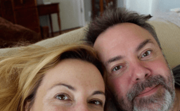 Tri mjeseca je govorio da pomaže porodici – jedan poziv promijenio je sve