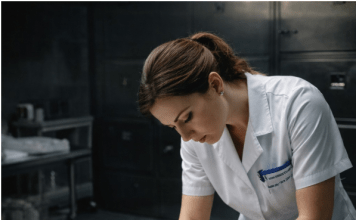 Nevjesta je preminula usred vjenčanja i odvezena je u mrtvačnicu, ali djelatnica mrtvačnice primijetila je nešto čudno: nevjesta je imala rumene obraze, kao da je živa, i otkucaje srca.