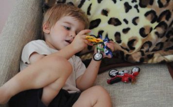 BR0J DJECE SA AUTlZM0M DRASTlČN0 RASTE: Stručnjaci objašnjavaju šta se zapravo događa…