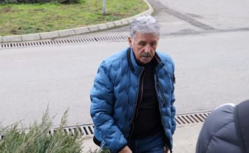 “DOKTOR MI JE REKAO DA IMAM JOŠ TRI GODINE ŽIVOTA” Bosanac prvi put progovorio o teškoj borbi, u sve bio umešan i Saša Popović: Sad je vrlo ozbiljna stvar…