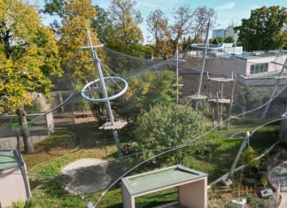 Vrisci odzvanjali zoološkim vrtom! Trogodišnjak bačen krokodilima – šta se ovo dešava?!