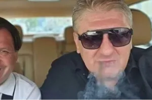 Toni Bijelić novu izabranicu odveo u kuću njegovih roditelja!! Već zauzima veliko mjesto u njegovom životu a pogledajte o kome se radi….