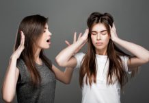 Stvari u ženskom izgledu od kojih muškarcima dođe muka: 5 stvari