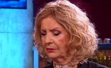 Lepa Lukić NIJE srpkinja! Dokaz iz njene biografije ostavio sve bez teksta! Cijelo vrijeme nas je lagala, a evo koliko ima GODINA! (FOTO)