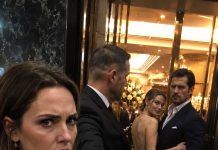 „Oprostite, gospođo, ali vi večeras ne možete ući.“