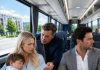 Neznanac mi je u autobusu koji je vozio prema jugu gurnuo poruku u ruku i prošaptao: „Ne potpisujte ništa što stave pred vas.“ Nekoliko sati poslije ušla sam na obiteljsko imanje svog pokojnog supruga i počela se pitati zašto je moj sin zapravo bio pozvan onamo.