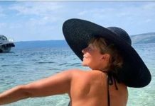 MORE I PLAŽA Suzana Jovanović BLISTA u kupaćem kostimu A DRUŠTVO JOJ PRAVI OVAJ POZNATI GLUMAC : Kolegnica je krišom slikala!!!KĆERKA VAN SEBE NAKON ŠTO JE VIDJELA FOTOGRAFIJU…