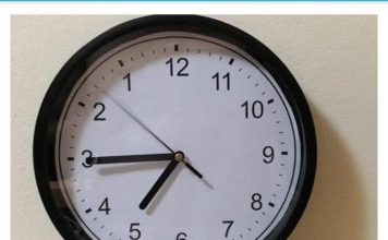 SAT NIKAKO NE SMIJETE DRŽATI NA OVOM MJESTU U KUĆI: Mnogi to ne znaju, a priziva NESREĆU! SAT NIKAKO NE SMIJETE DRŽATI NA OVOM MJESTU U KUĆI: Mnogi to ne znaju, a priziva NESREĆU! - featured image