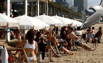 VLADAN JE NA PLAŽI U SUTOMORU UHVATIO ŽENU U PREVARI: “Zatekao sam ih kako se..” LJUDI SVE GLEDALI, pa mu je…