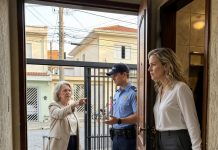 Spriječila je svekrvu da se useli – sve dok je policajac nije pitao tko je vlasnik.