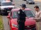 Policajac me je tokom rutinske kontrole izveo iz automobila i šapnuo: „Ne vraćajte se večeras kući“