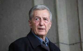VELIKA TUGA MRČAJEVCI TUGUJU ZA OVIM ČOVEKOM: Celo mesto izlepljeno umrlicom Miroslava Ilića, nezapamćena tragedija