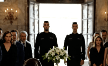 KONOBARICA JE VIDJELA ŠEFA MAFIJE KAKO DIŠE UNUTAR SVOG LIJESA—A ONDA JE OTVORIO OČI