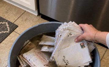 Buduća svekrva ubacila je naše frankirane pozivnice za vjenčanje u kantu prljave vode – a zatim tvrdila da je to bila „samo nezgoda”. Ono što je moj zaručnik nakon toga učinio bilo je njezina najgora noćna mora.