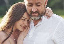 Kad mlada žena padne na mnogo starijeg muškarca: Evo šta to znači